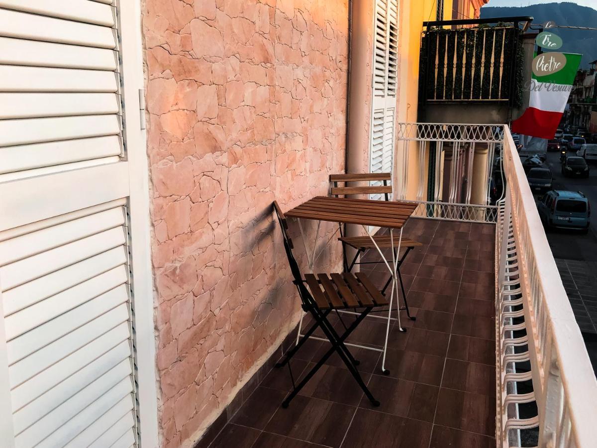 Ferienwohnung Le Tre Pietre Del Vesuvio Pompei Exterior foto